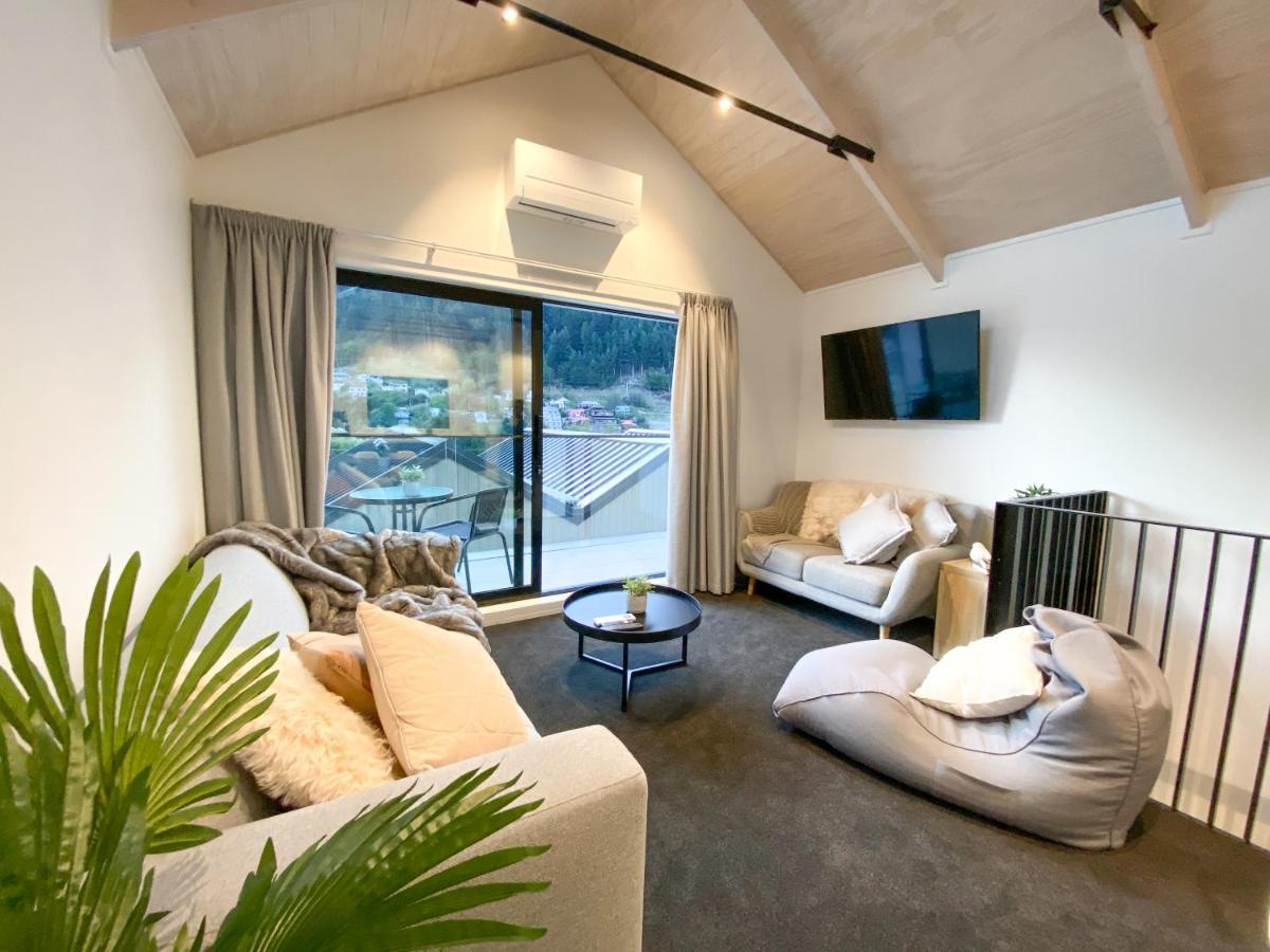 Modern 2-Bedroom Apartment 7-Mins Walk To Κουίνσταουν Εξωτερικό φωτογραφία