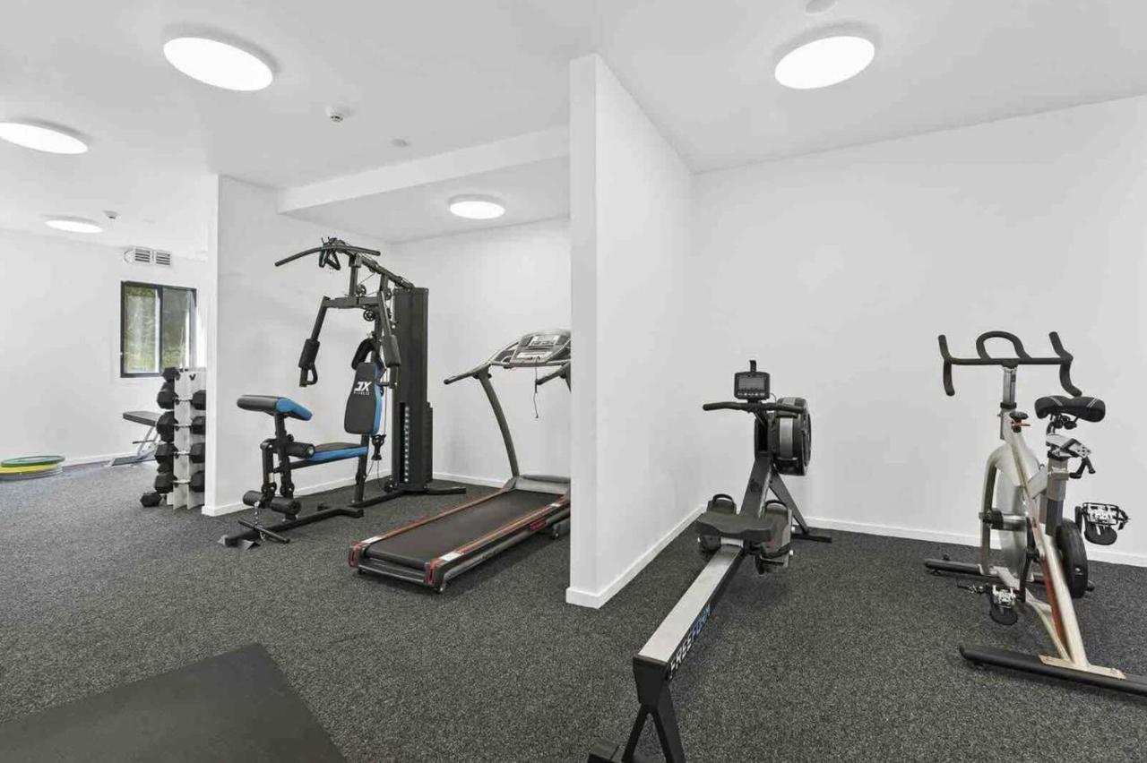 Modern 2-Bedroom Apartment 7-Mins Walk To Κουίνσταουν Εξωτερικό φωτογραφία